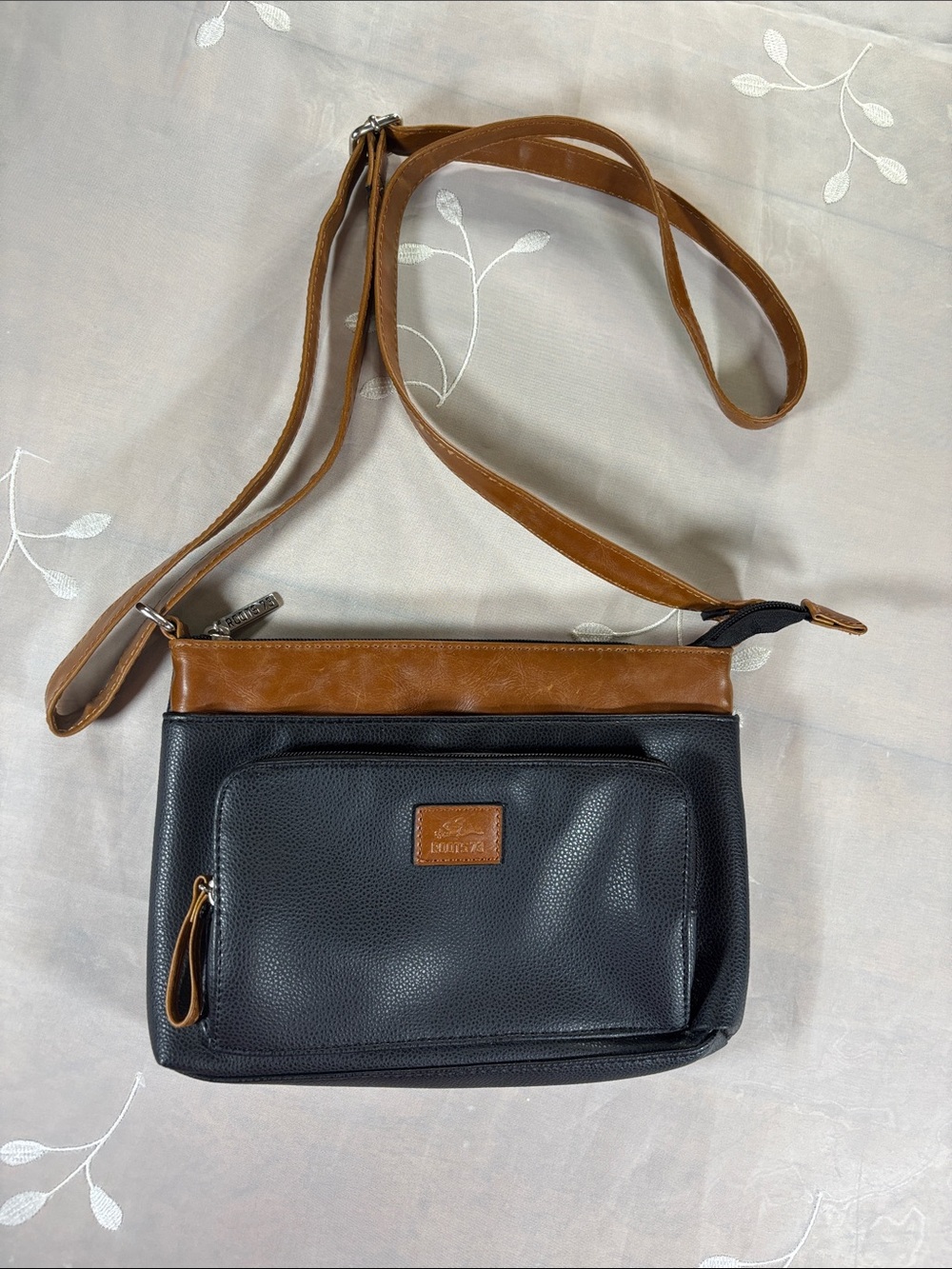 Roots 73 Leather-Trim Black and Brown Crossbody Bag Classic Quality Hand Bag
